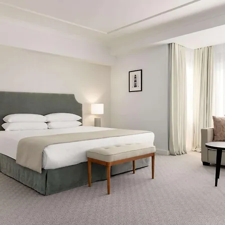 Hotel Avenue Louise Trademark Collection By Wyndham 4*