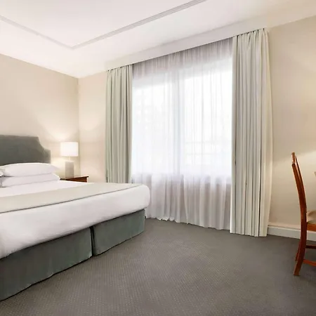 Avenue Louise Trademark Collection By Wyndham 4* Bruxelles